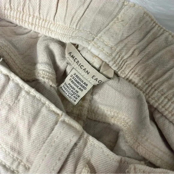 American Eagle AE Stretch Tomgirl Utility Jogger pants Size 2 Khaki Cream - Picture 3 of 7